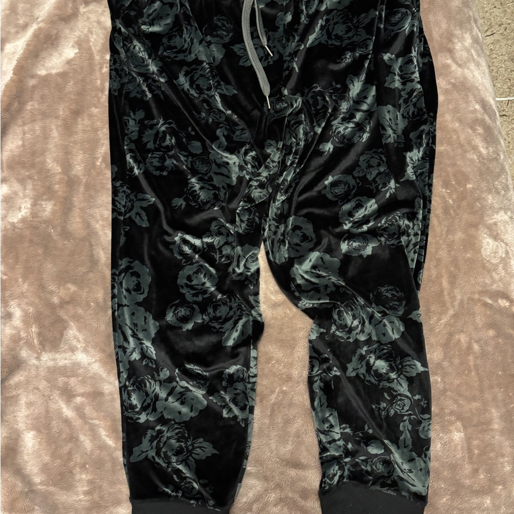 Comfy lounge pants
